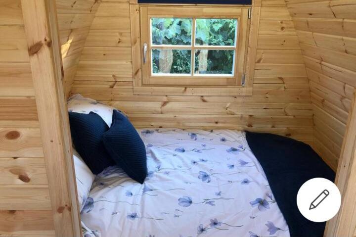 Pen Y Buarth Pod - Caravan Site كارنارفون المظهر الخارجي الصورة